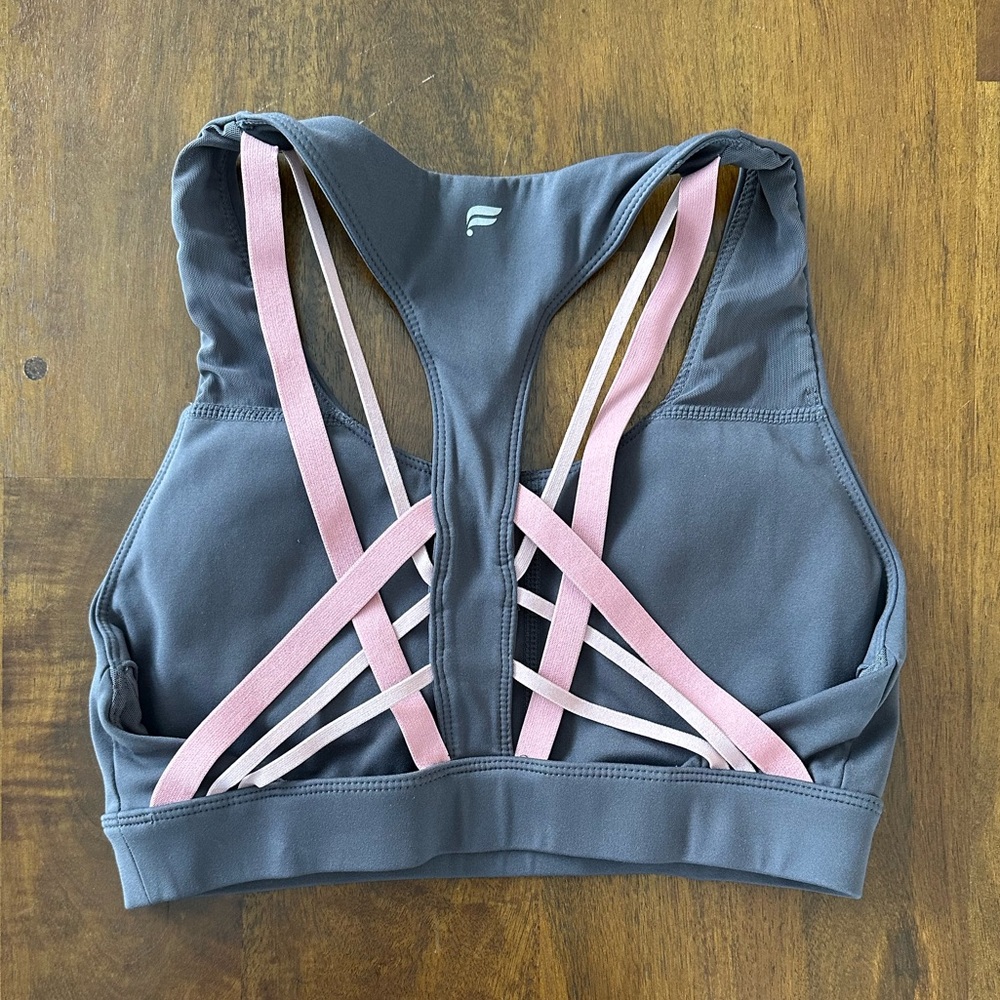 *NWOT* Fabletics Kessler Medium Impact Sports Bra Size Small Purple Gray